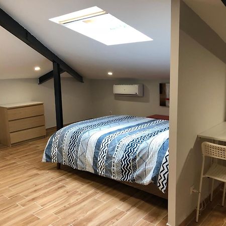 Habitacion Con Cocina Y Bano Bilbao Ngoại thất bức ảnh