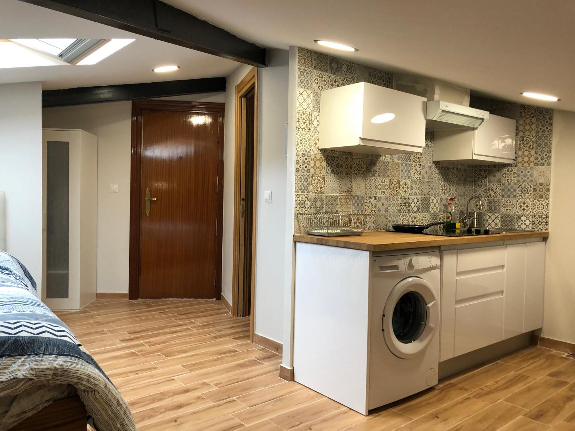 Habitacion Con Cocina Y Bano Bilbao Ngoại thất bức ảnh